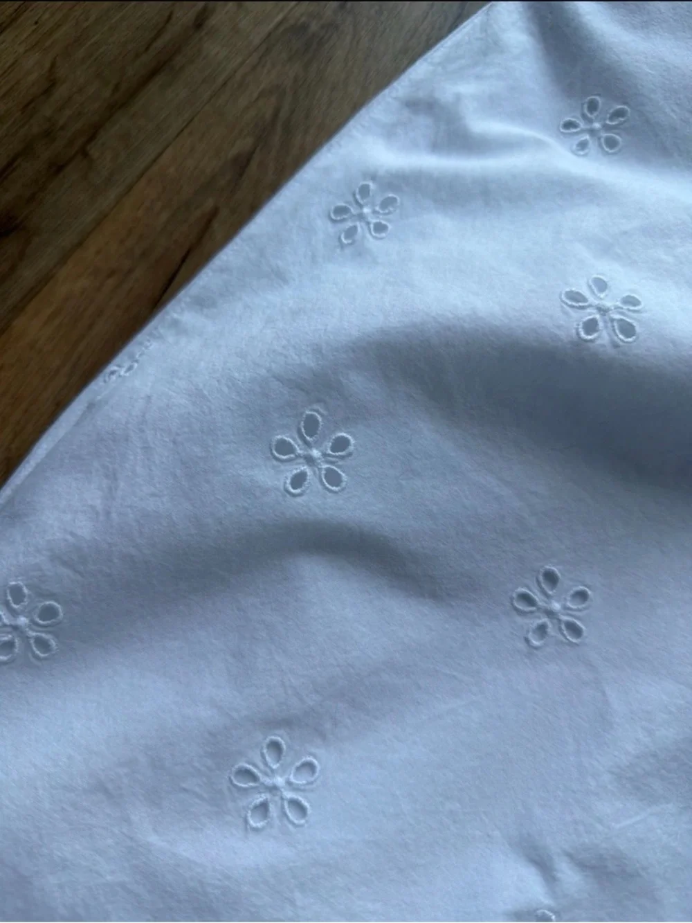 Old Navy White Eyelet Midi Skirt - Picture 5 of 9